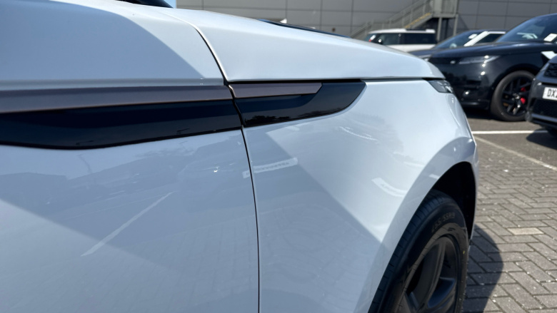 Land Rover Range Rover Velar 2.0 D200 R-Dynamic S 5dr Auto Diesel Estate